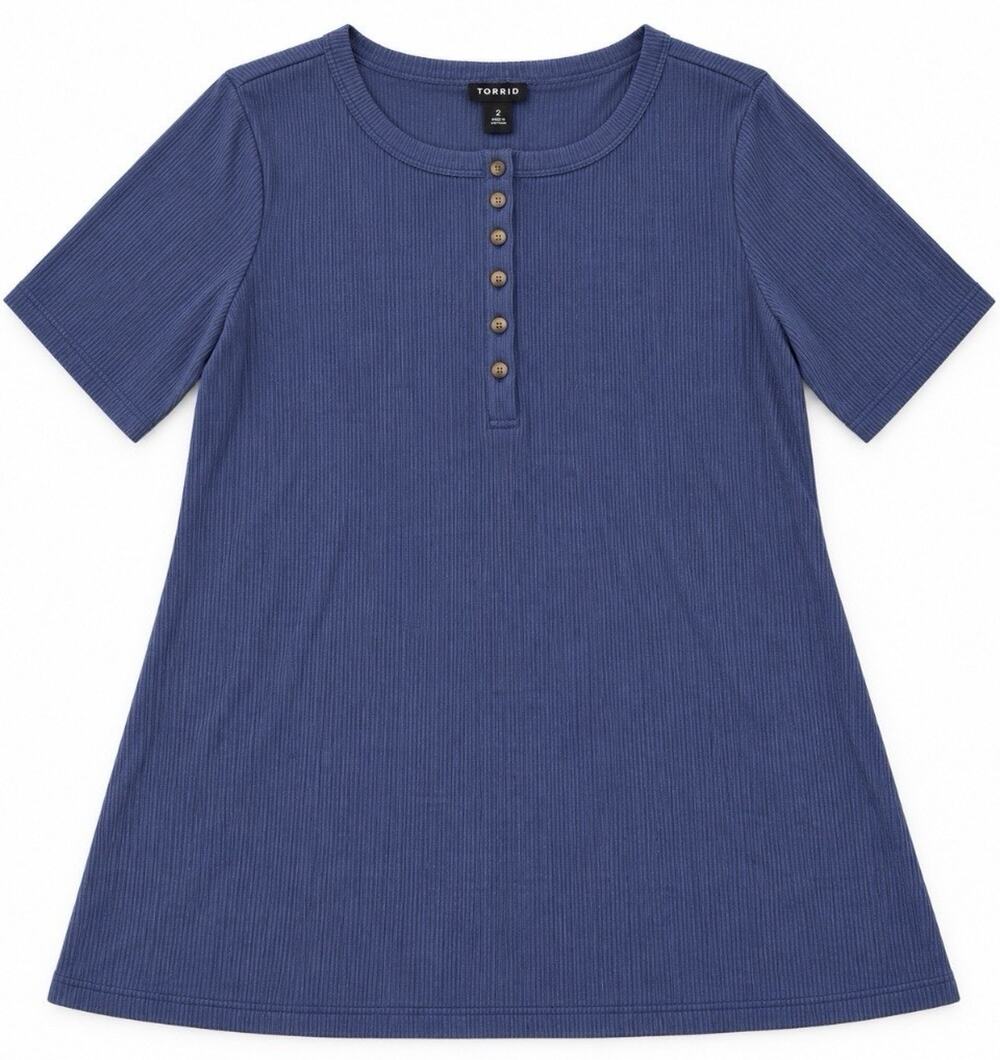 Torrid Size 2 NWT Blue Ribbed Henley Short Sleeve Tunic Top Button Front